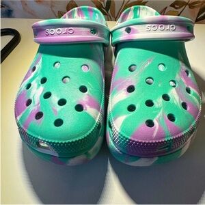 Classic Platform Marbled Clog